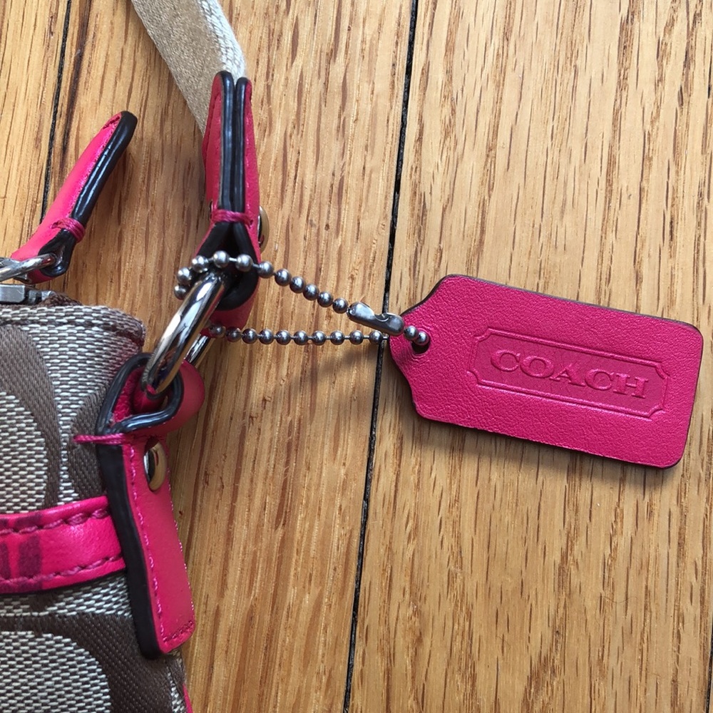 Coach Crossbody - Picture 7 of 8